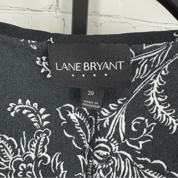 Lane Bryant Black Floral Print Split Neck 3/4 Sleeve Boho Top Size 20 - Picture 3 of 7